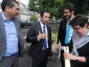 DSCN0570 300x225 Benoît Hamon est venu soutenir la candidature de Yacine Djaziri